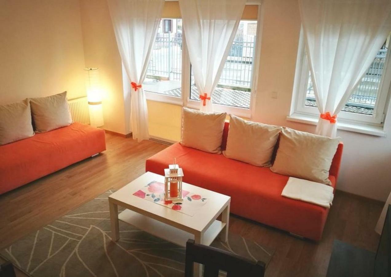 Apartamenty Miedzymorzem クリニツァ・モルスカ エクステリア 写真