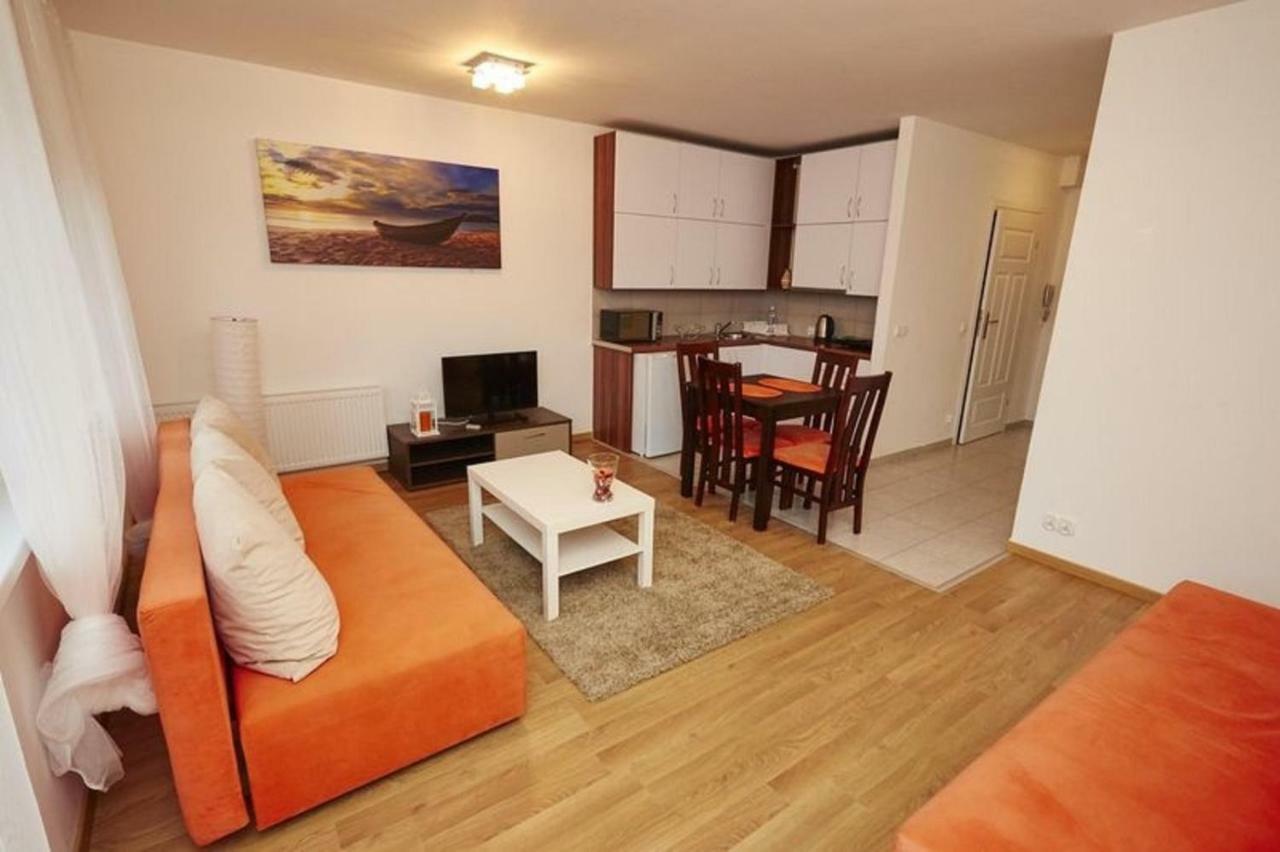 Apartamenty Miedzymorzem クリニツァ・モルスカ エクステリア 写真